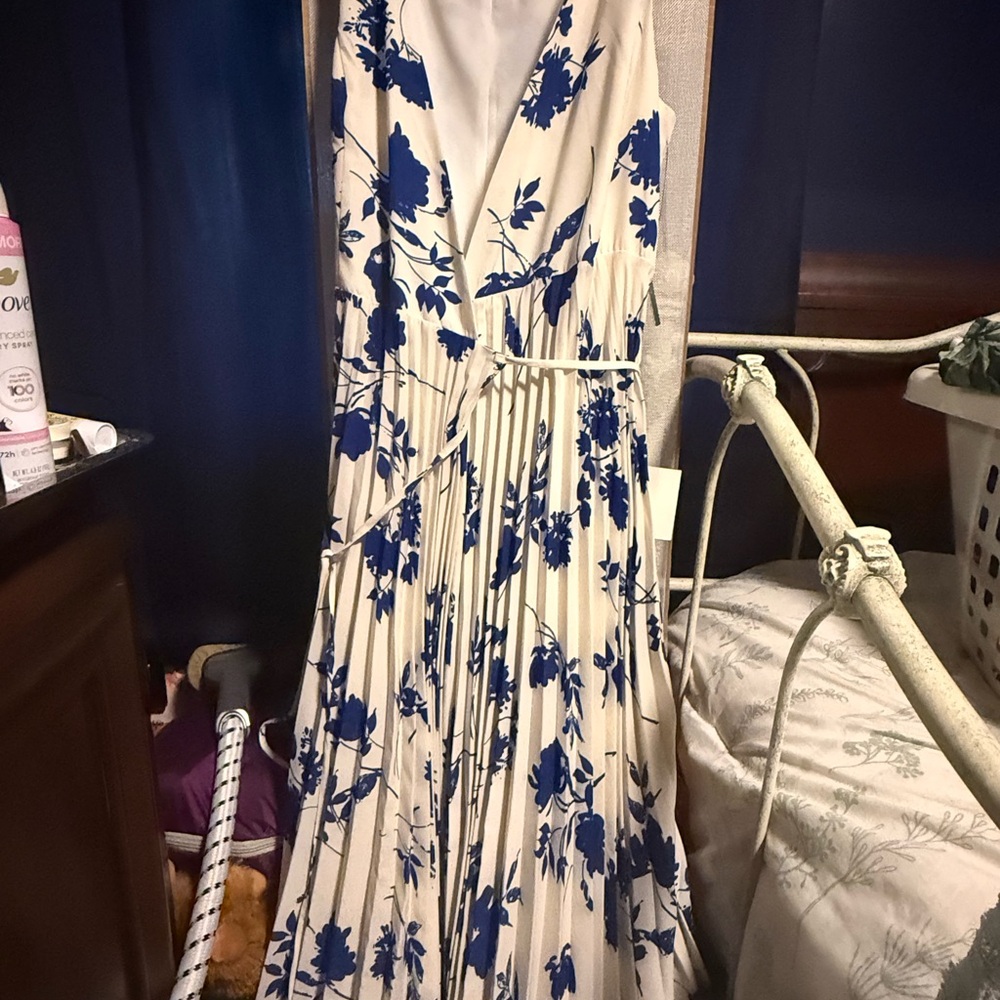 Lulu’s White and Blue floral Wrap Maxi Dress with Pleated Skirt